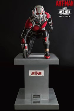 Ant-Man Life-Size Statue Ant-Man 202 cm