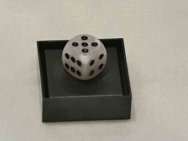 1 x 16mm Koplow Würfel - Marble Deluxe Version: weiß/schwarz