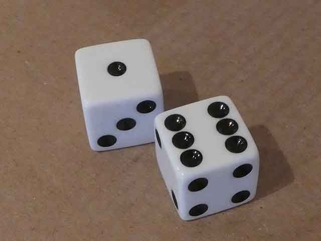 2 x Koplow Würfel 16mm - Opaque prom. square: weiß / schwarz