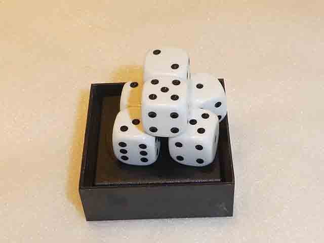 6 x 12mm Koplow Würfel - Opaque standard weiß/schwarz